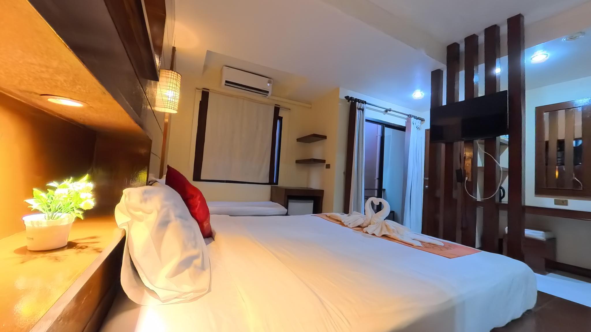 Standard, Double Bed