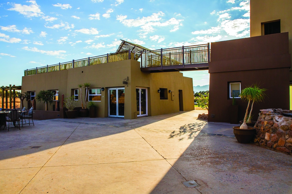 Sossusvlei Lodge 56/70