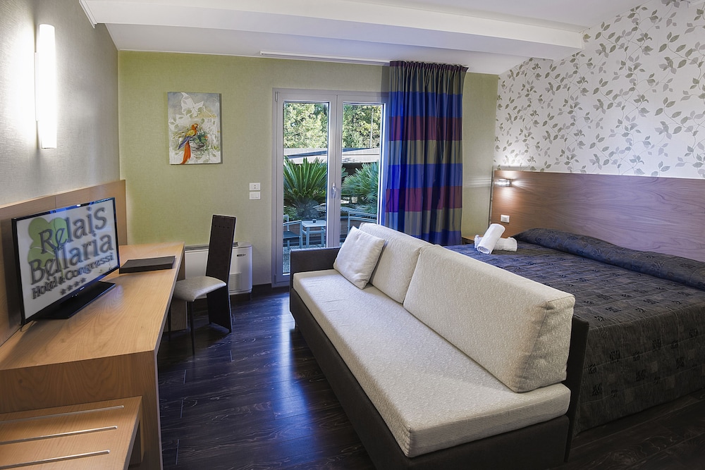 Relais Bellaria Hotel And Congressi 40/52