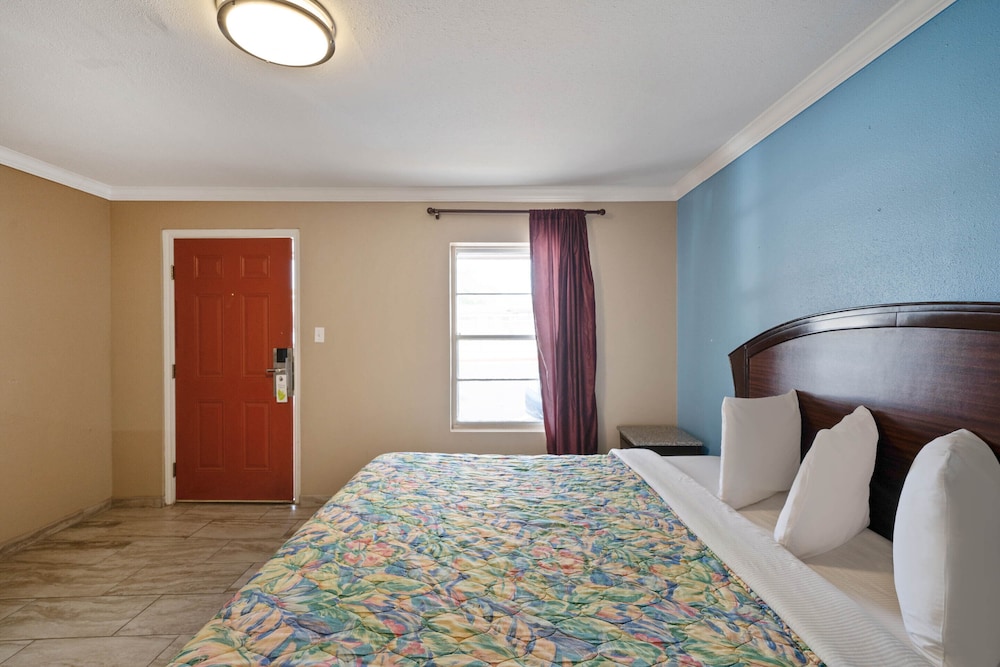 OYO Hotel Beeville US 181 14/64
