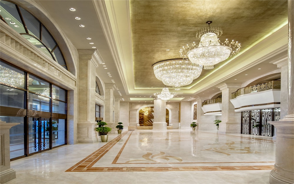 Sofitel Xining 8/72