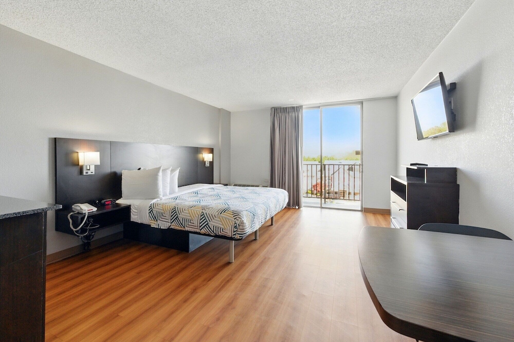 Motel6 Atlanta, GA - Atlanta Airport Virginia Ave 32/60