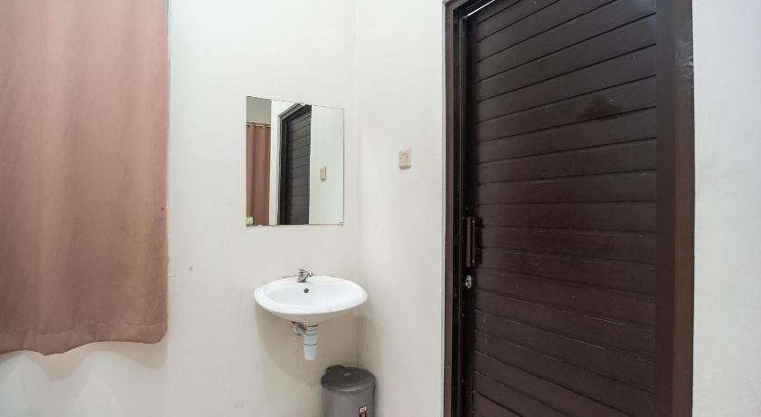 Reddoorz Plus Near Rs Pmi Bogor 38/38
