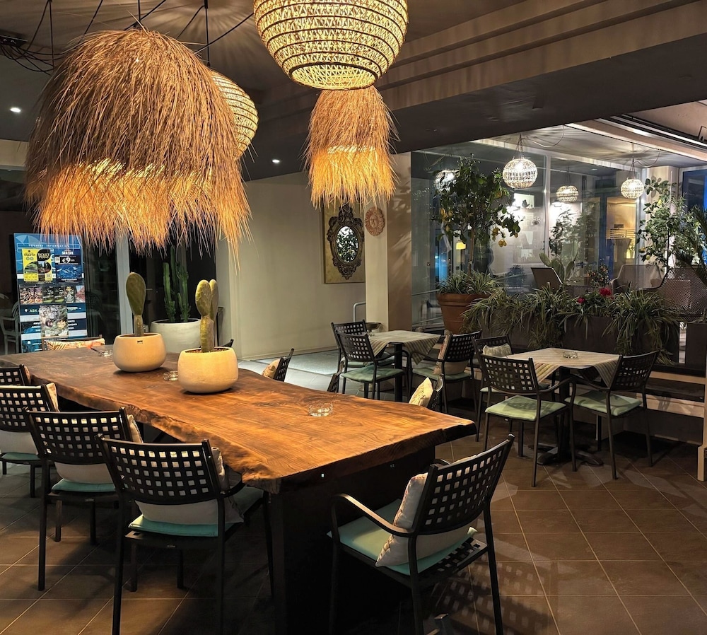 Hotel Alfieri 60/76