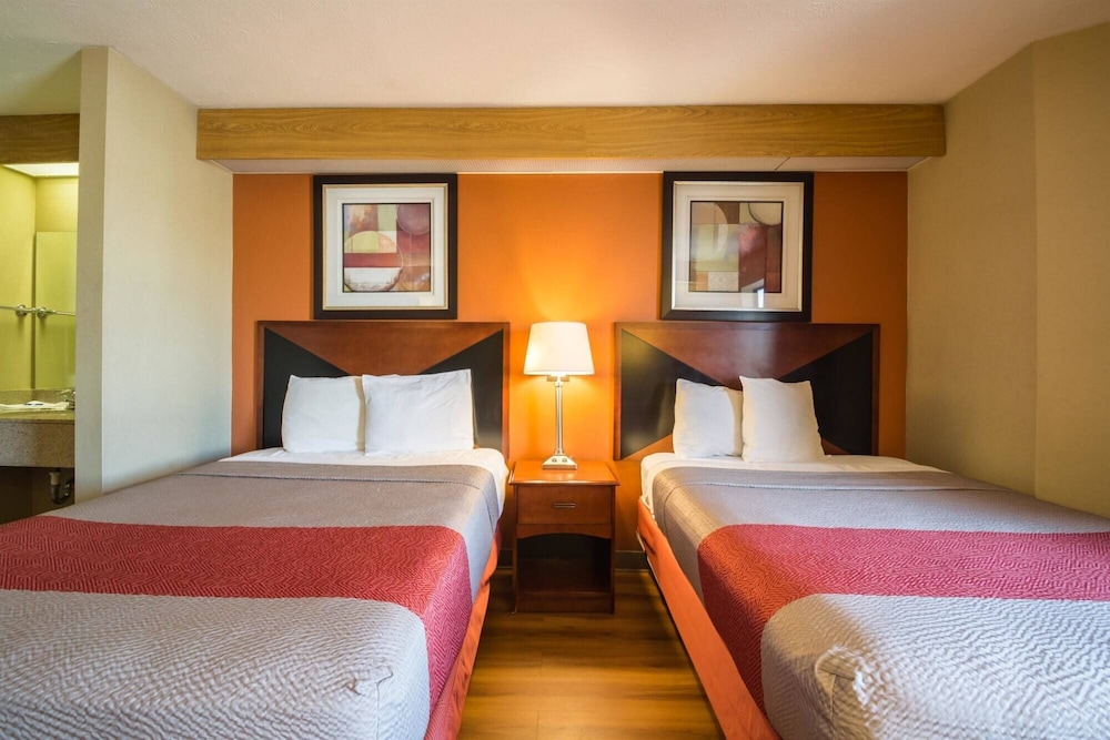 Motel6 Indianapolis, IN - Airport 9/26