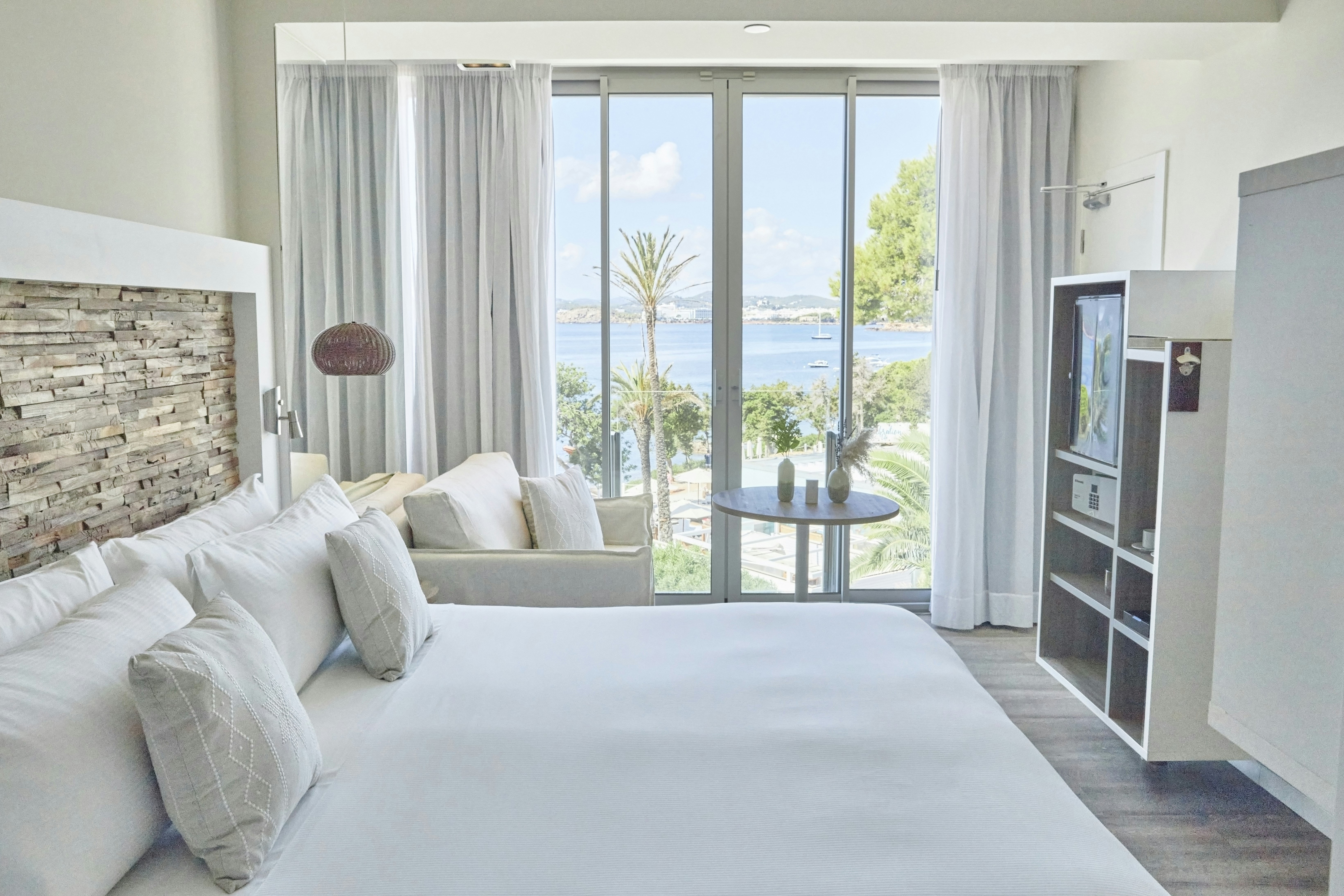 ME Ibiza - The Leading Hotels of The World 21/80