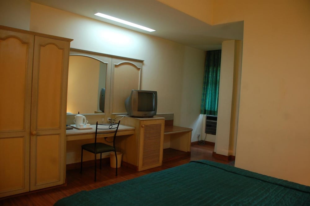 Park Palace Hotel 53/55