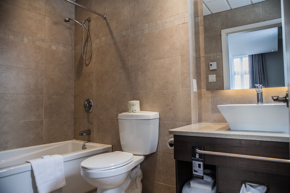 Hotel Montfort Nicolet 16/36