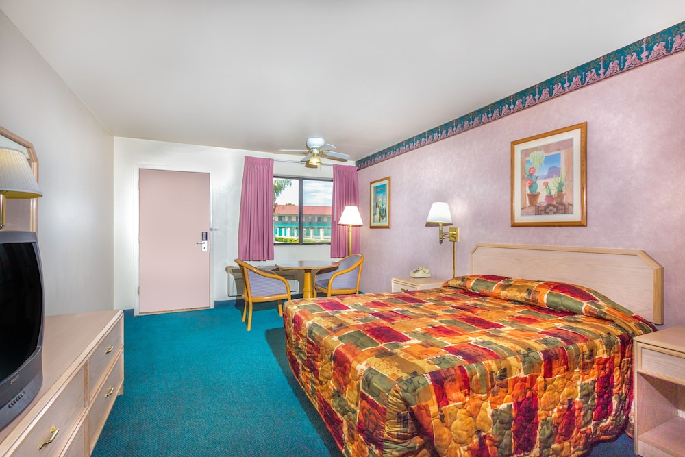 Superior Suites Phoenix Mesa 8/15