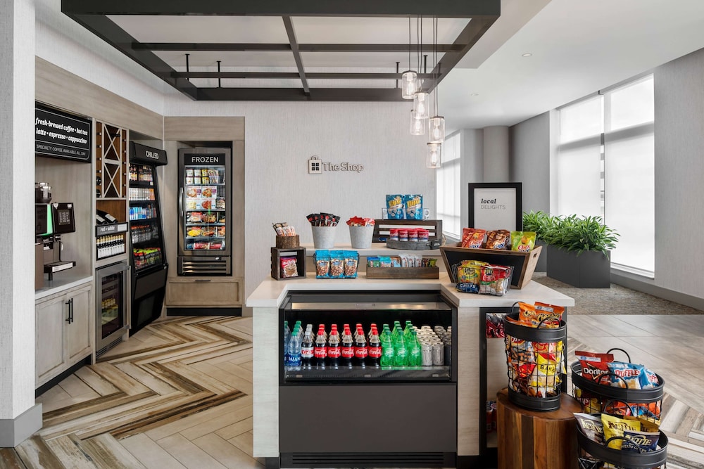 Hilton Garden Inn Camden Waterfront Philadelphia 42/53