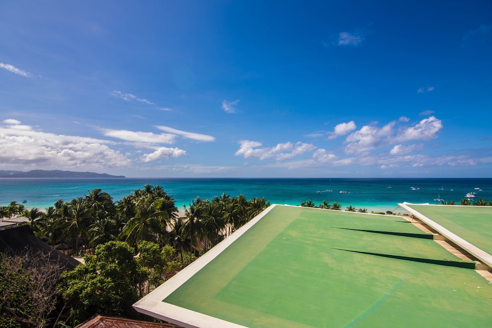 Pinnacle Boracay 59/67