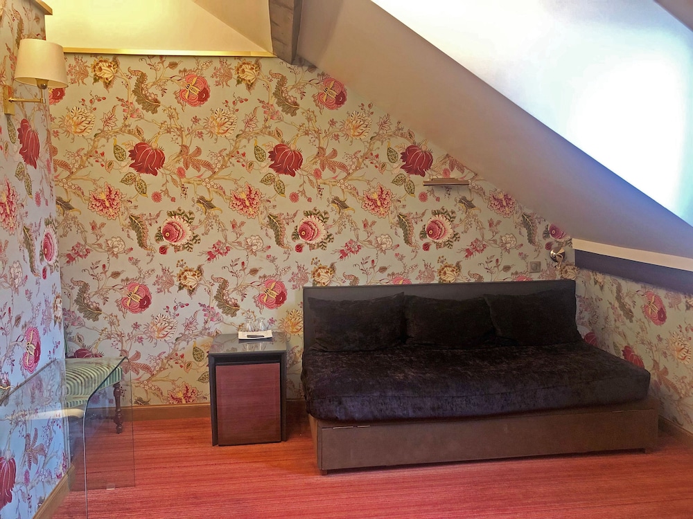 Hotel Saint Paul Rive Gauche 37/49