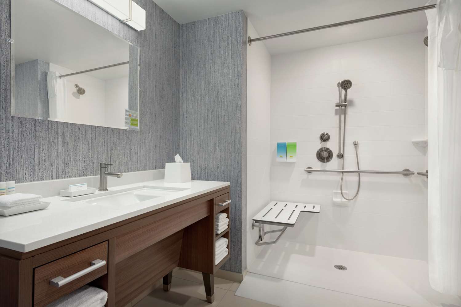 Home2 Suites By Hilton Dayton/Beavercreek Oh 18/19