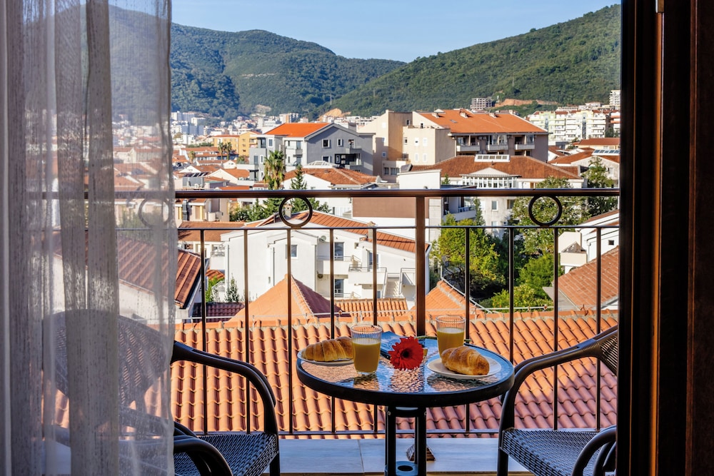 Apartments Arvala 40/46