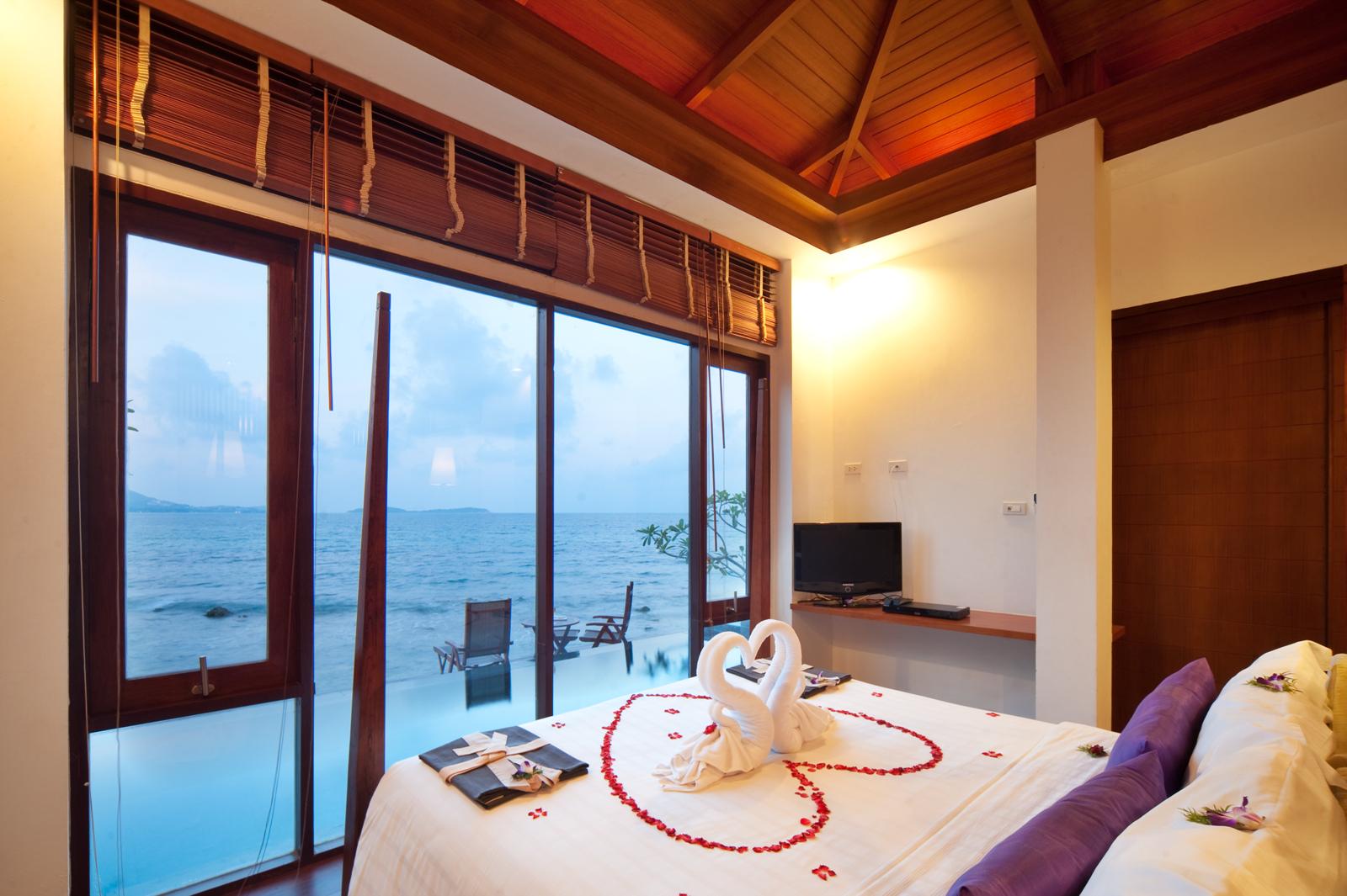 Sea Front Pool Villa
