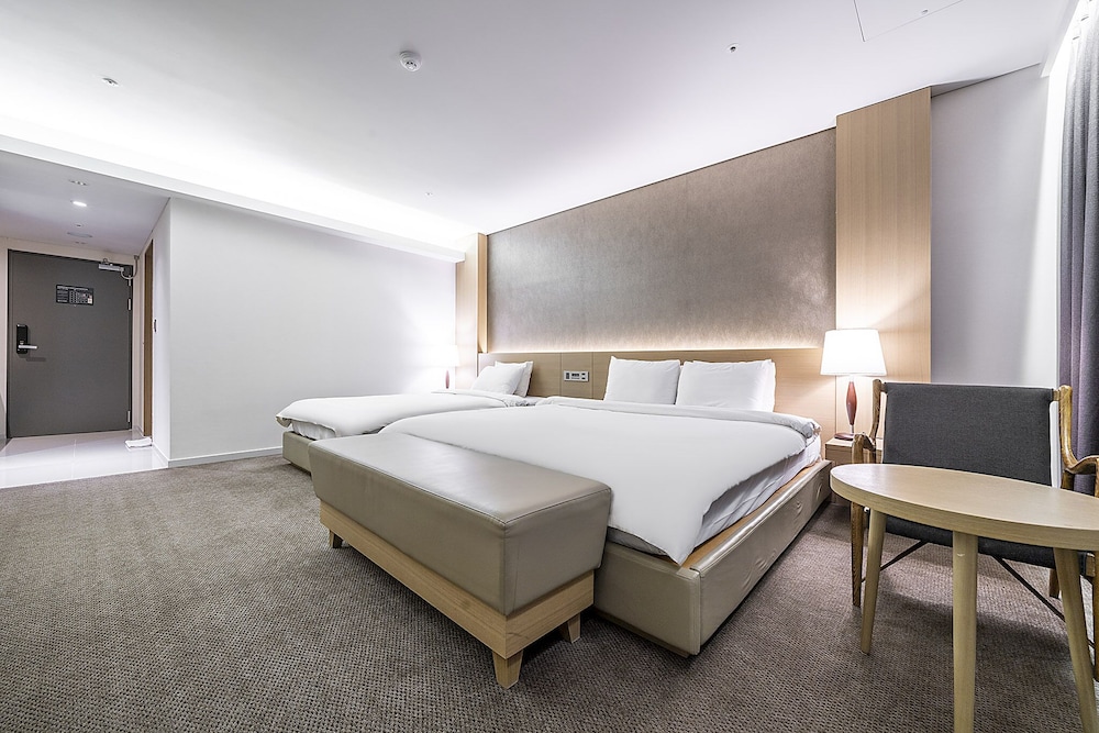 Wonju Citi Hotel 20/55