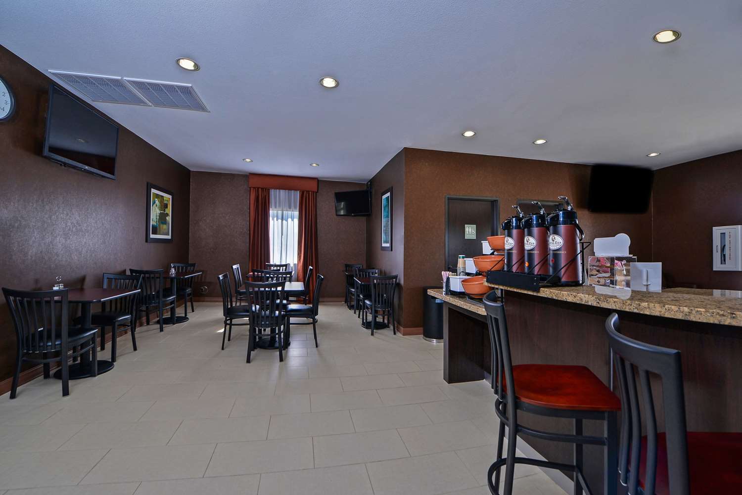 Americas Best Value Inn Suites Cuero 6/11