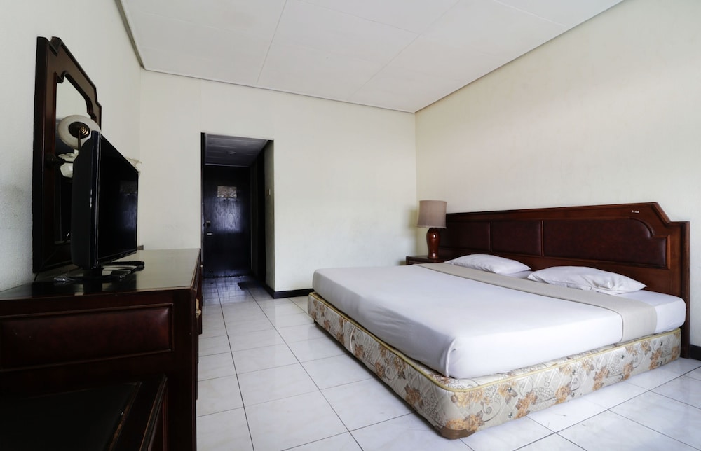 Hotel Istana Bandung 7/27
