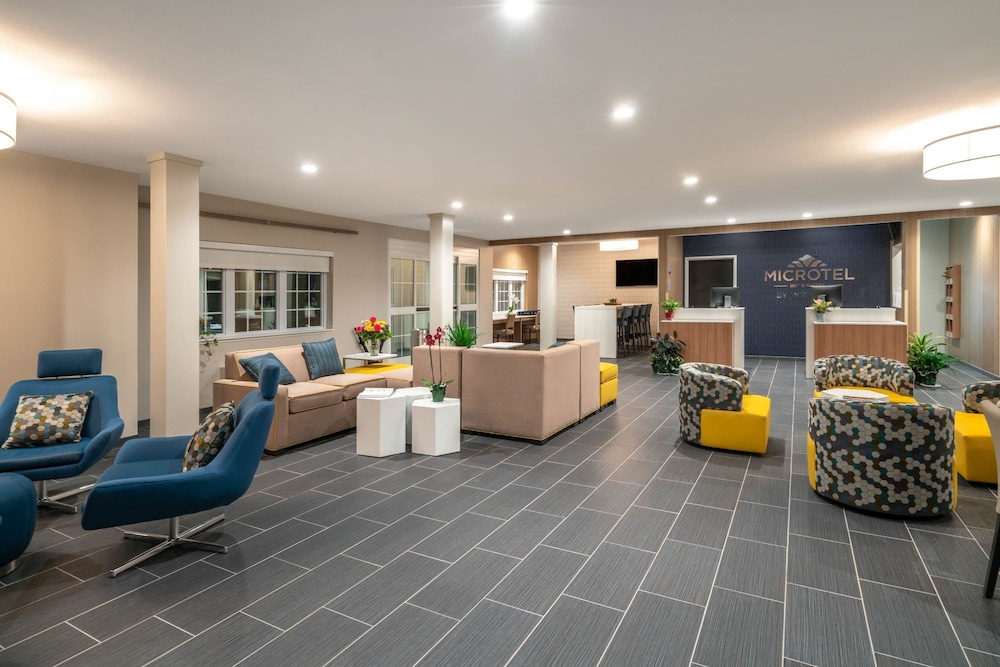 Microtel Inn And Suites By Wyndham Carlisle 10/60