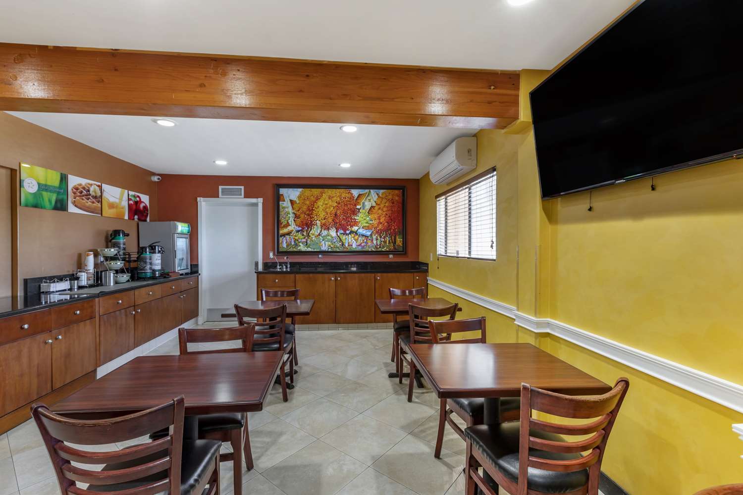 Quality Inn & Suites Westminster Seal Beach 28/37