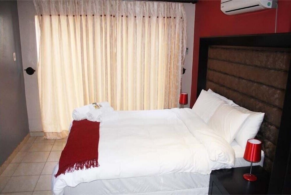 Masili Guesthouse 7/26