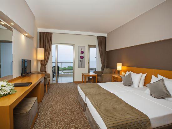 Standard, Double Bed