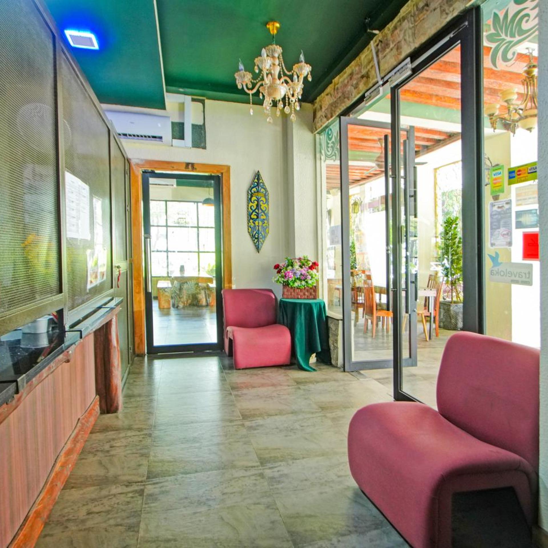 OYO 89411 900 Inn 35/50