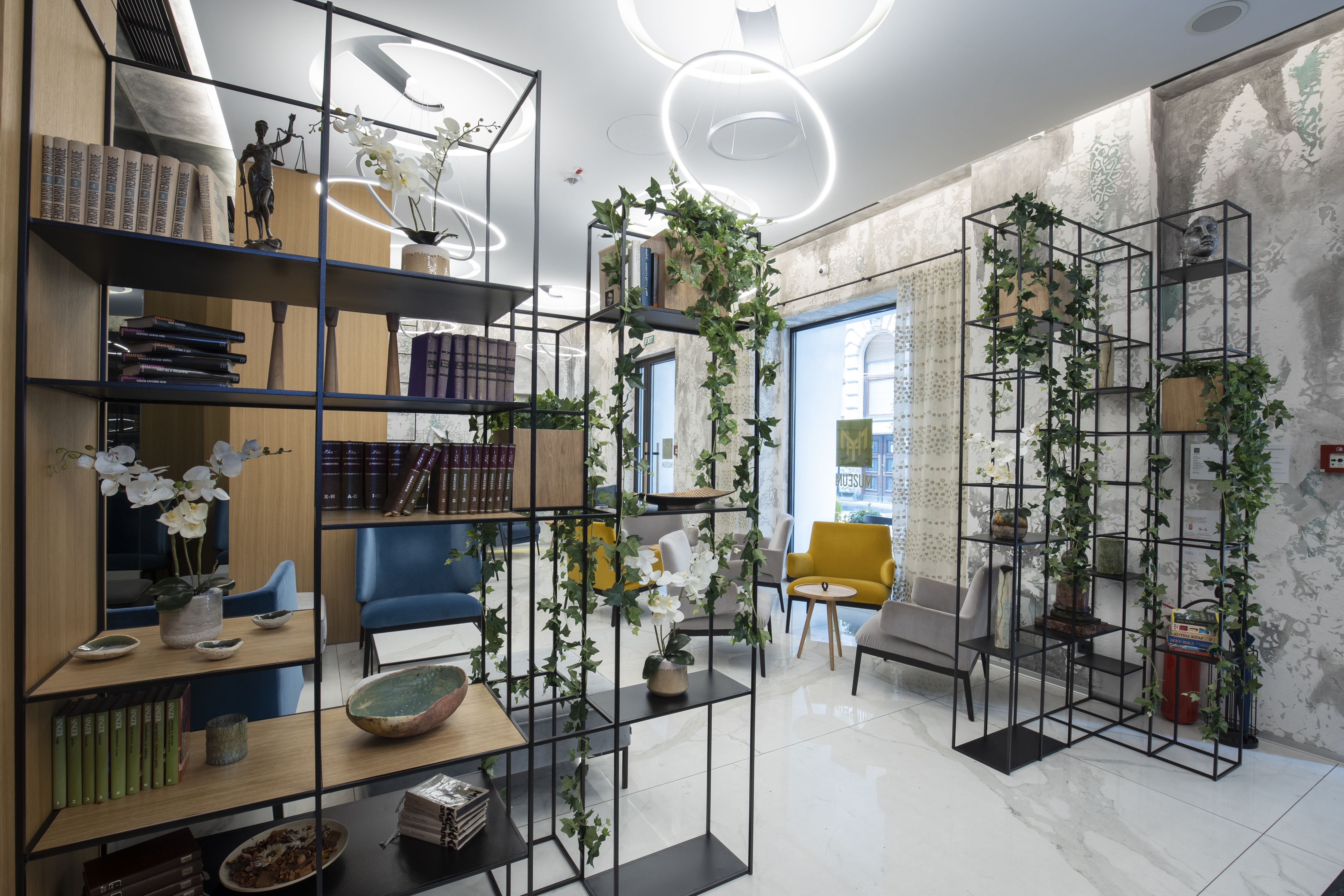Boutique Hotel Museum 8/12
