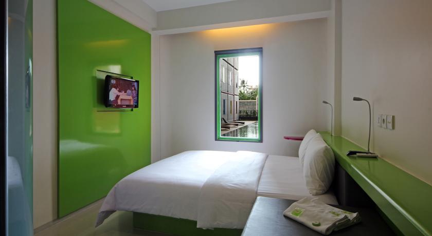 POP, DOUBLE OR TWIN BED