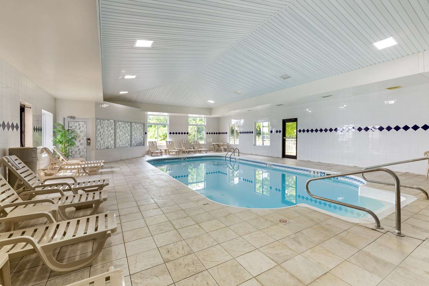 Quality Inn Huron OH 8/16