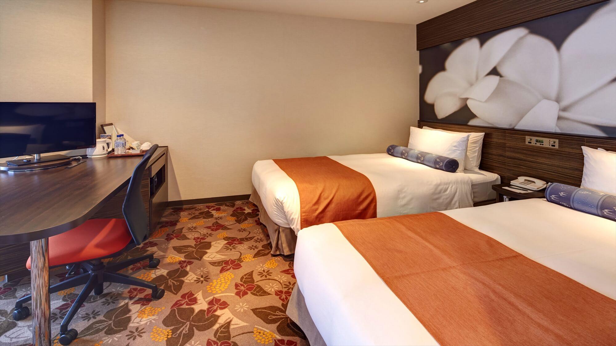 Superior, Twin Beds, City View, Smoking Type Not Guaranteed
