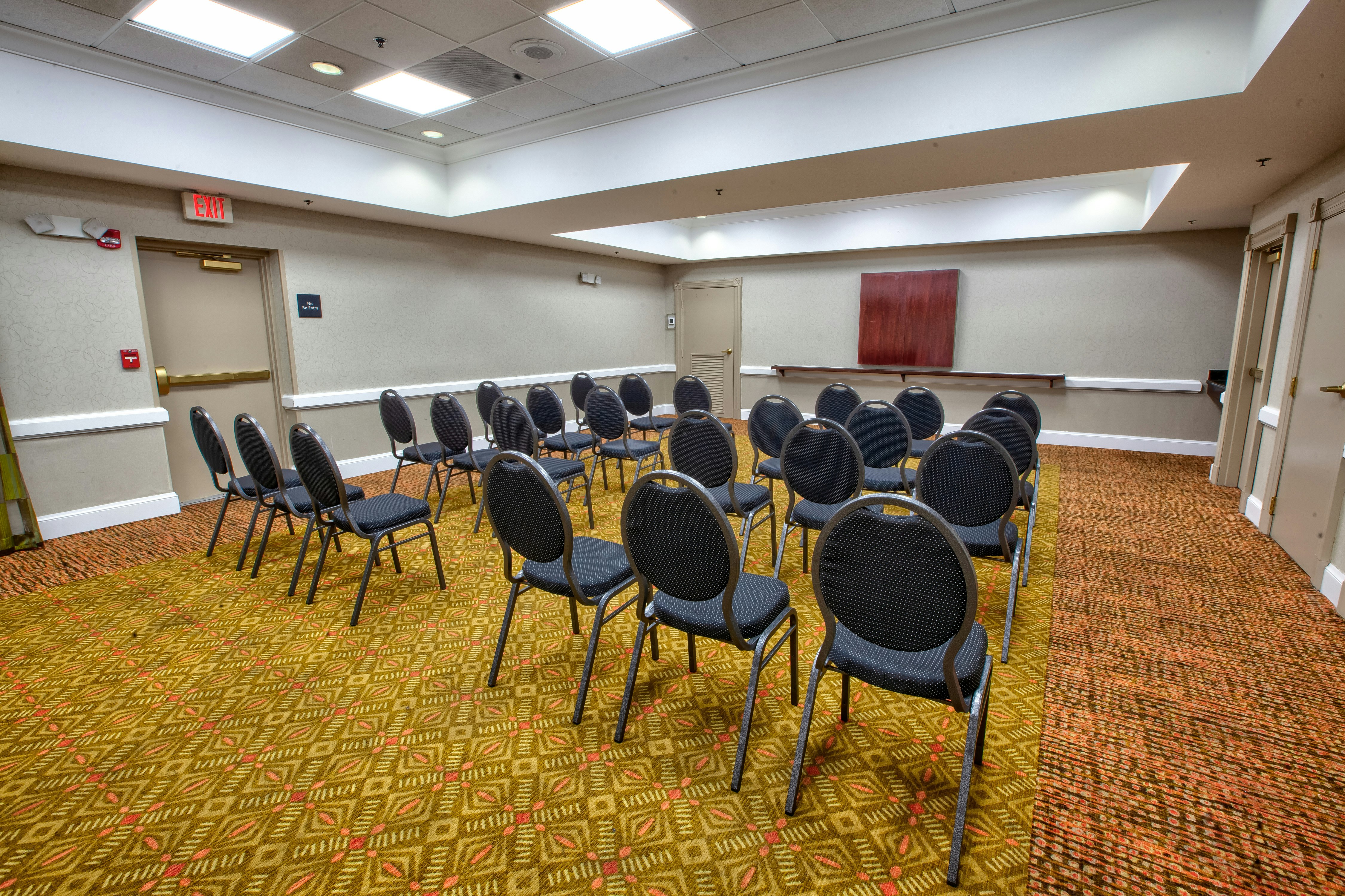 Hampton Inn College Park 29/34