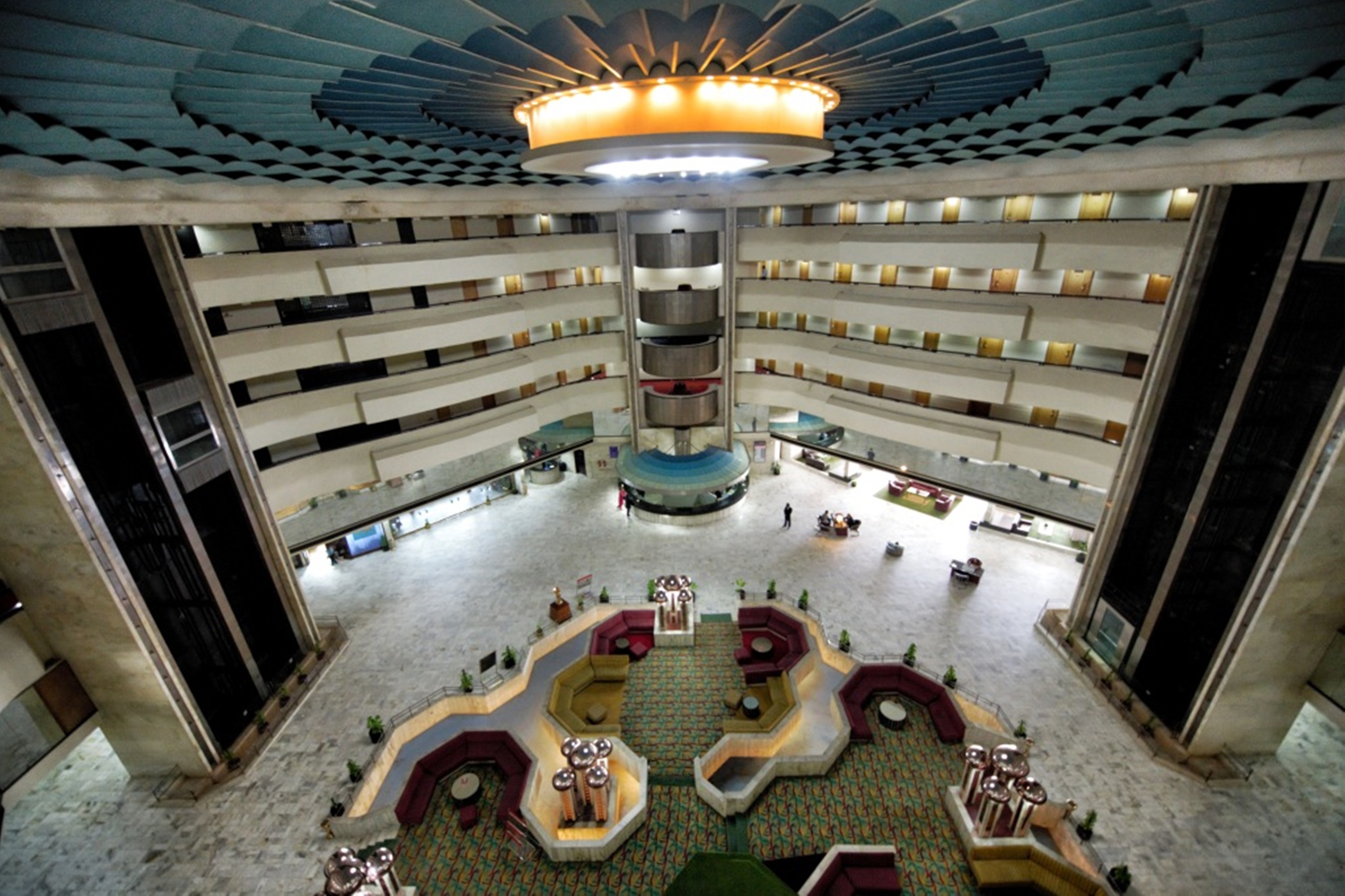 CENTAUR HOTEL,IGI AIRPORT 4/31