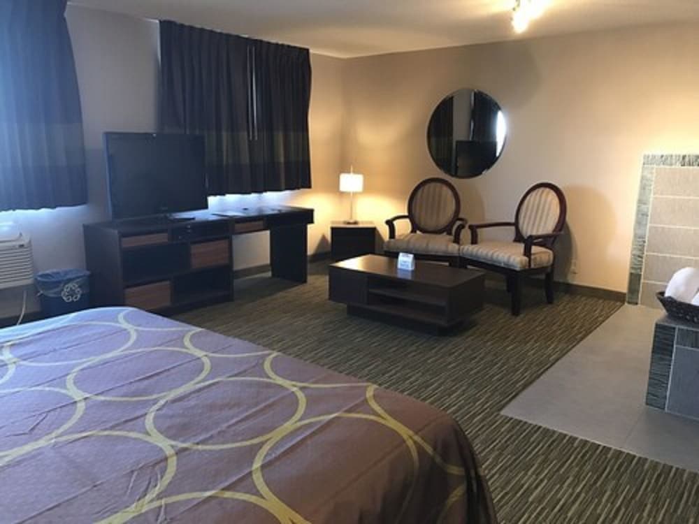 Super 8 by Wyndham Hanover 26/43