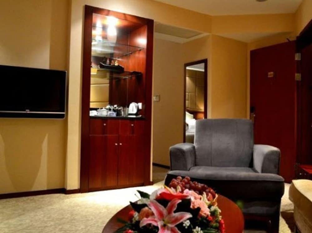 Shanghai Paradise Hotel 17/22