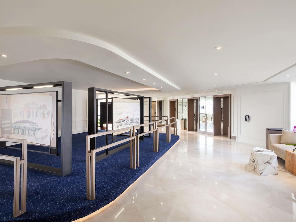 Mercure Jakarta Batavia (ex De Rivier Hotel) 9/48