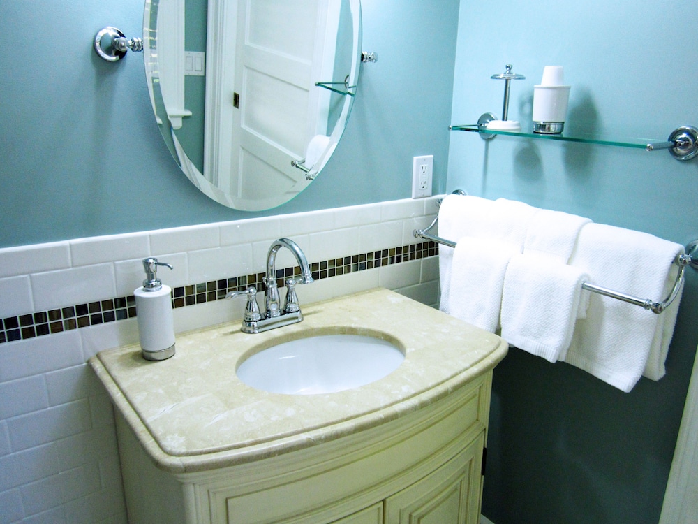 Baldwinsville Bed and Breakfast 59/62