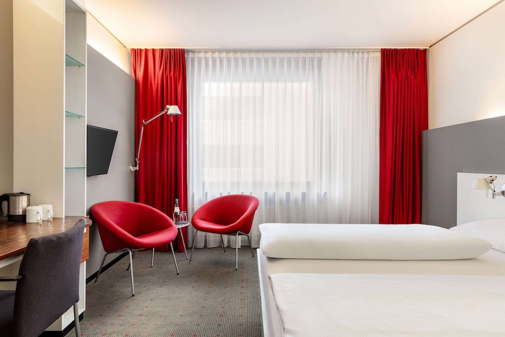 Vienna House Easy by Wyndham Stuttgart 18/68