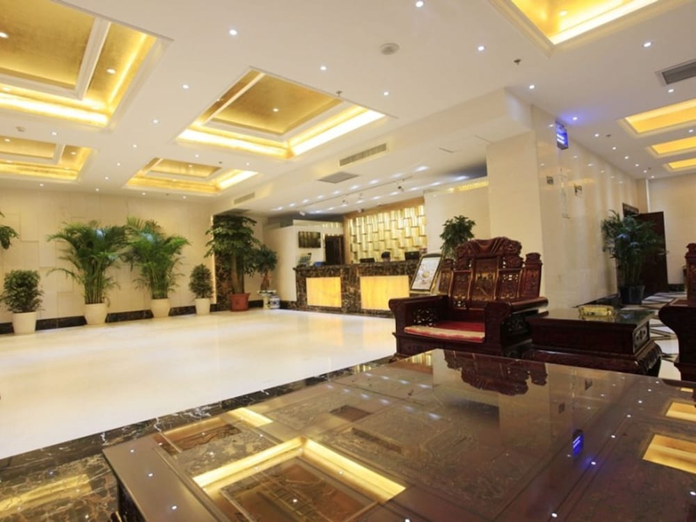 GreenTree Inn North WeiHai Station North International Bathing Beach Hotel 7/58