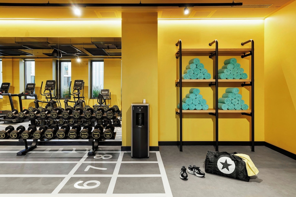 Moxy Alfragide Lisboa 34/58