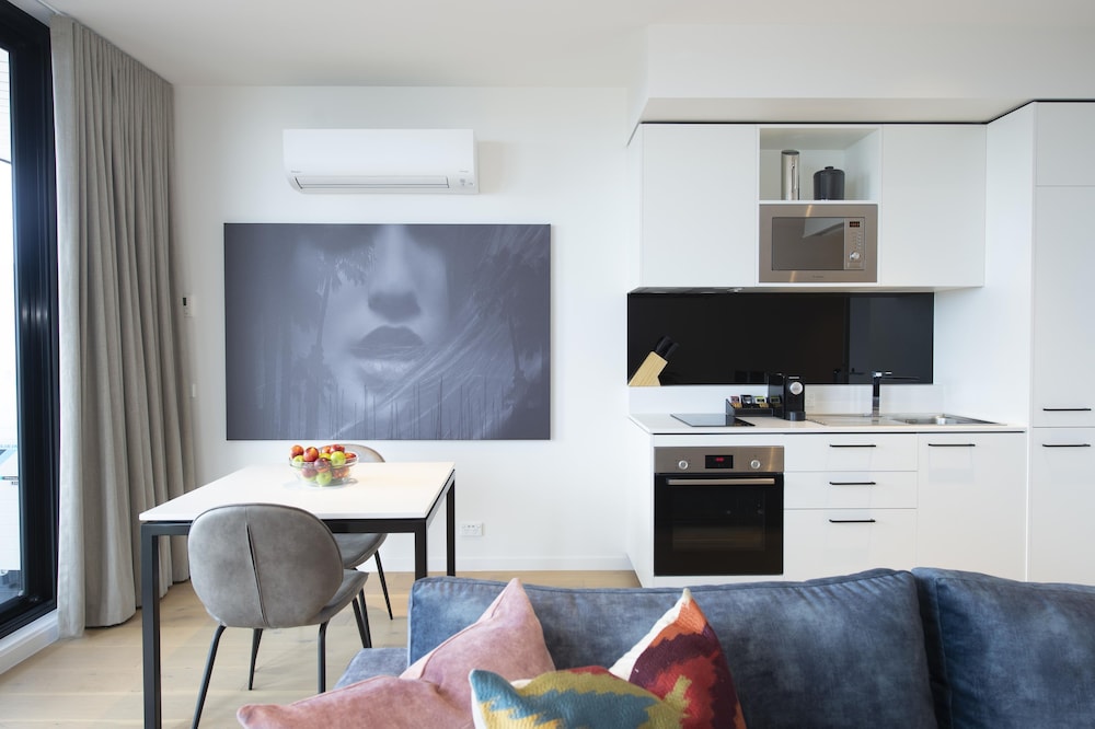 Oaks R Suites Geelong 36/50