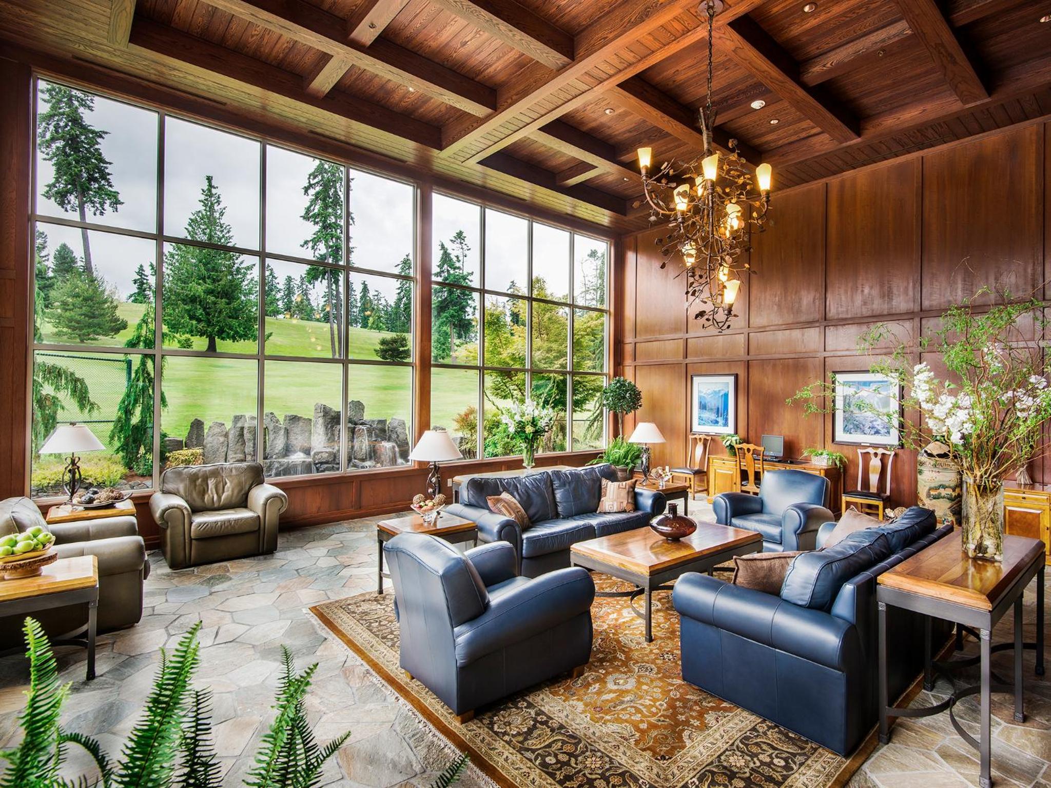 OLYMPIC LODGE 21/40