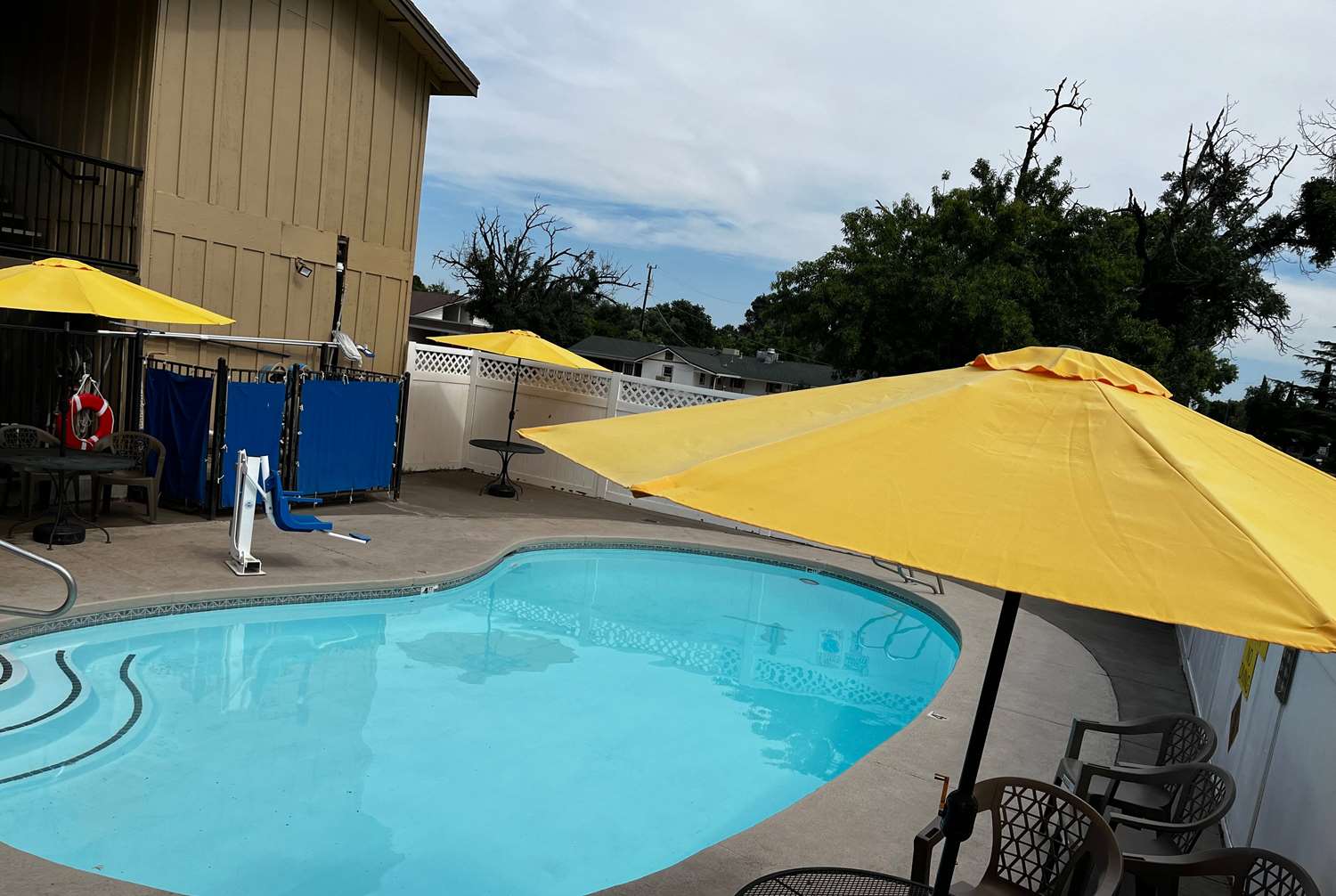 Super 8 by Wyndham Red Bluff 8/11