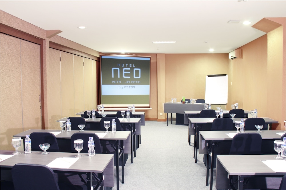 Hotel Neo Kuta Jelantik 25/29