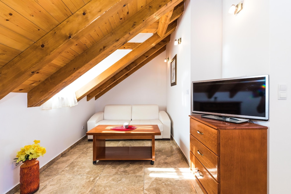 APARTMENTS PERLA 22/42