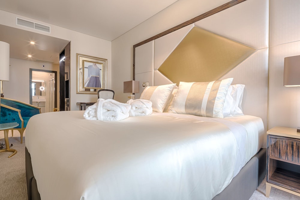 Meraprime Gold Design Hotel 13/57