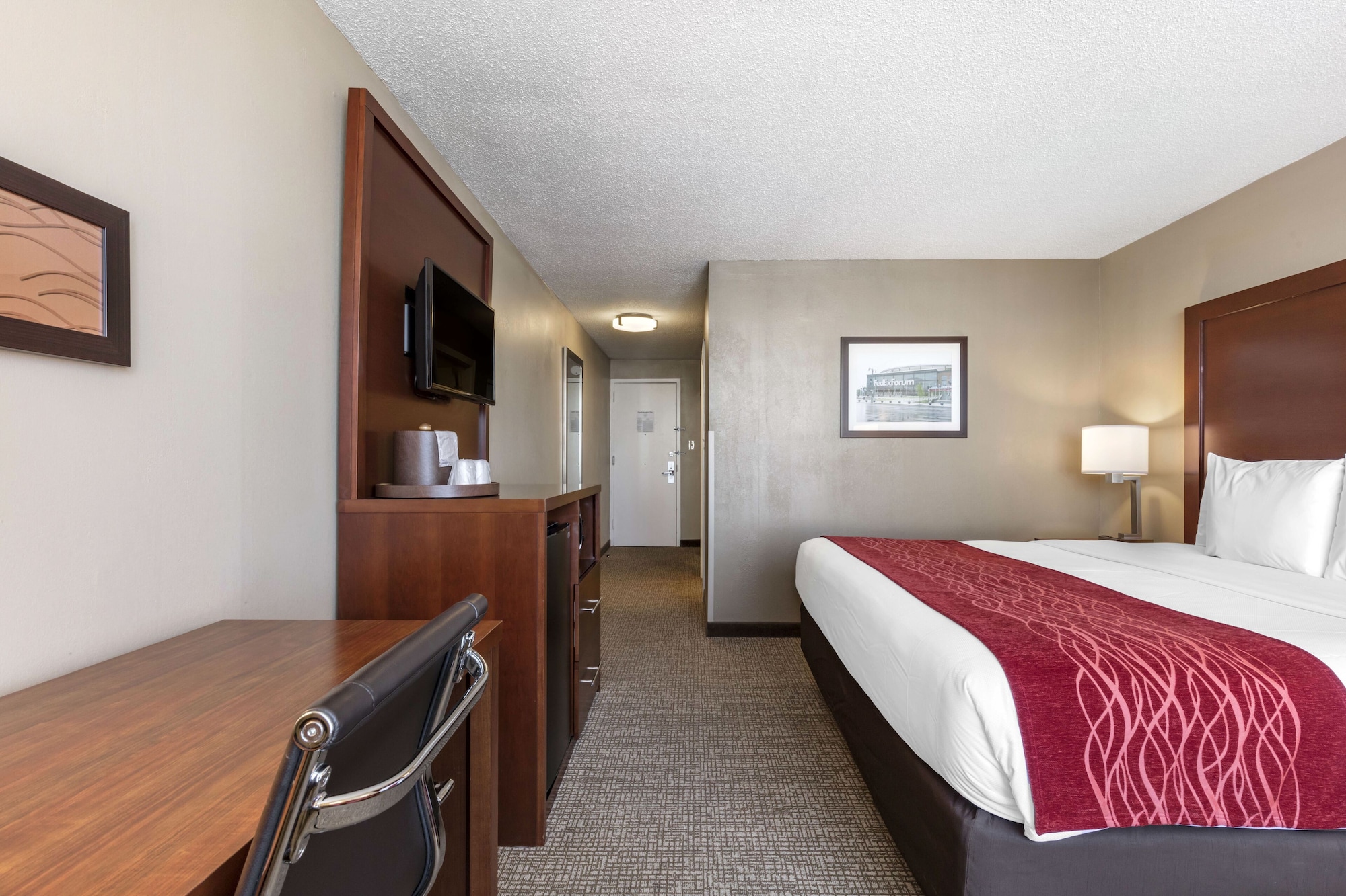 ROOM, KING BED, ACCESSIBLE