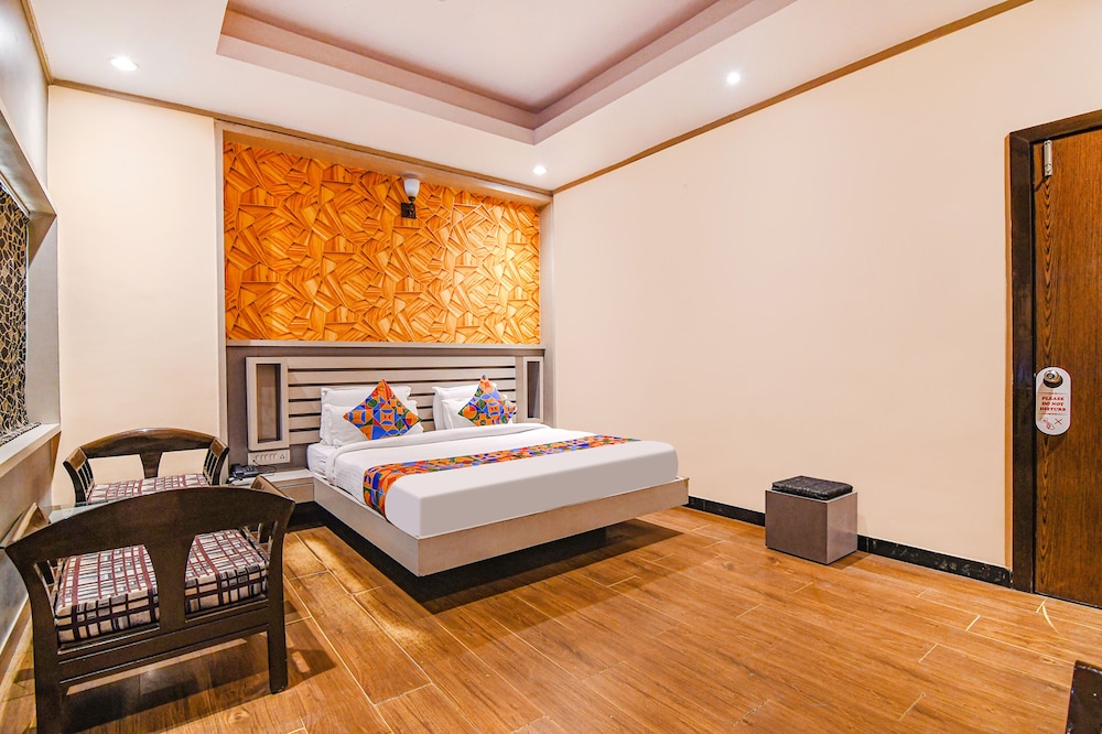 OYO Premium Hinoo Ranchi 21/53