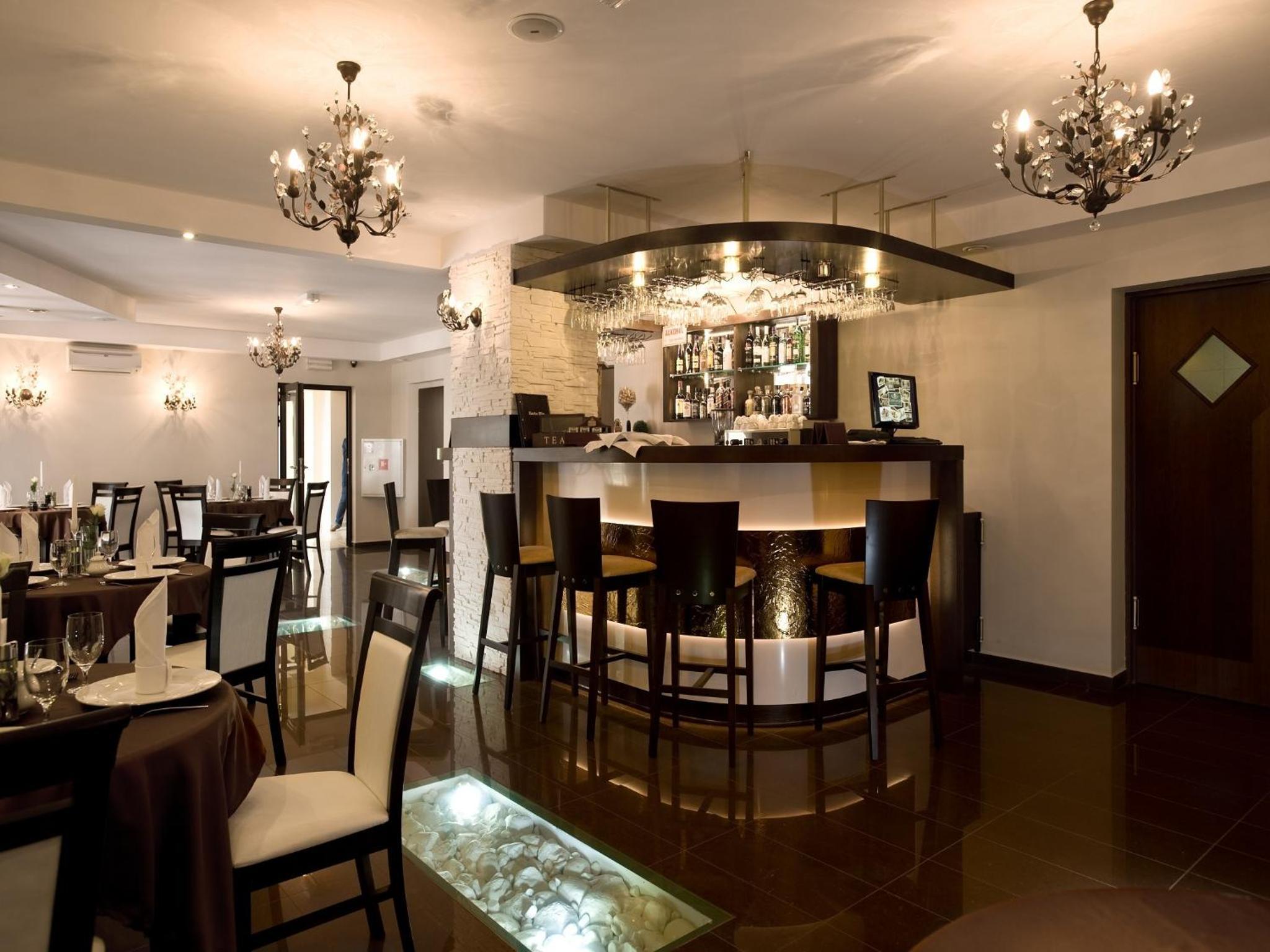 Hotel Constancja 27/37