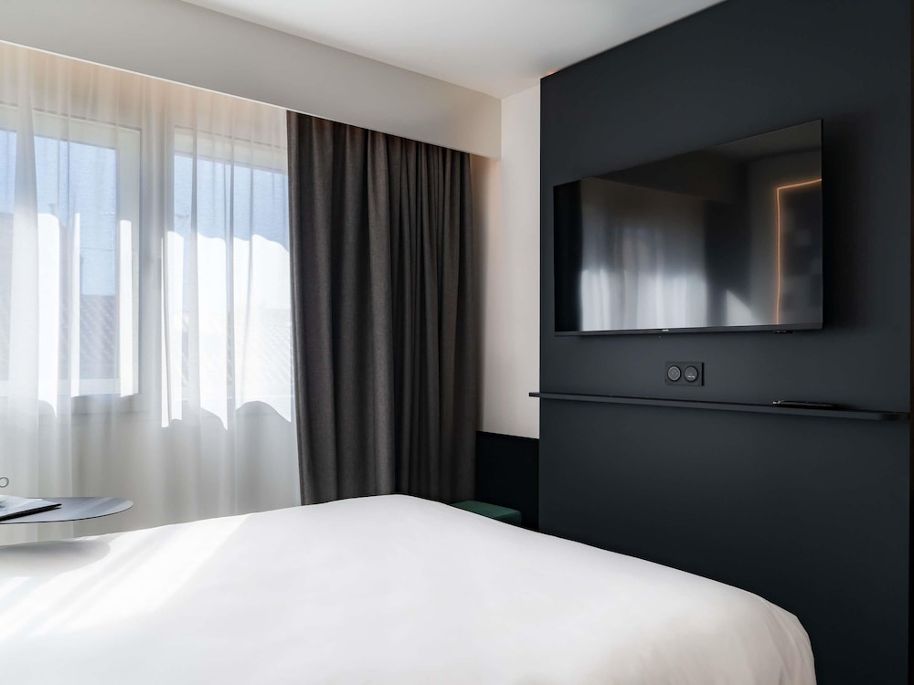Mercure Beziers 17/47